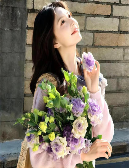 杨振宁102岁生日视频-最美情侣在线播放观看视频免费